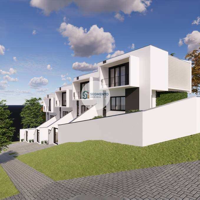 Sobrado à venda com 3 quartos - ,